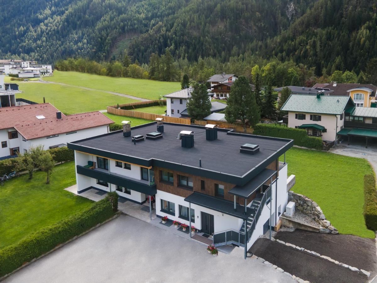 Myhome Apartments Umhausen Exterior photo